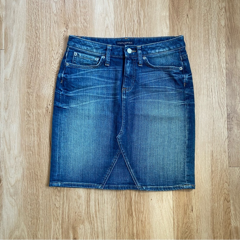 Banana Republic Factory Denim Jean Skirt Knee Length Blue Women's Size 2